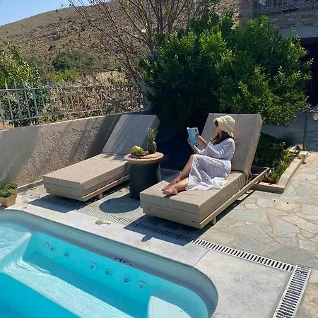 Oniropetra Luxury