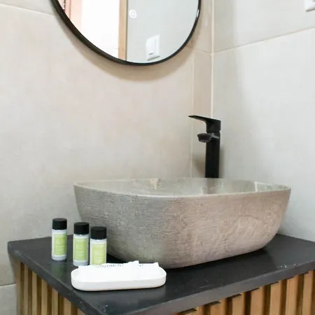Aparthotel Oniropetra Luxury