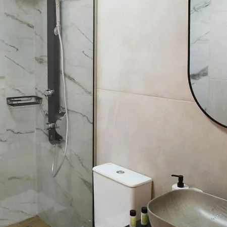 Aparthotel Oniropetra Luxury *