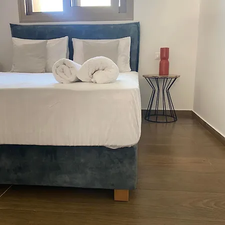 Aparthotel Oniropetra Luxury *