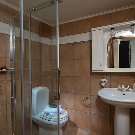 Oniropetra Luxury Aparthotel